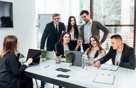 Financial Planning and Analysis Services: Metrics UK CFOs Cannot Ignore