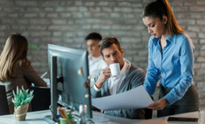 Financial Planning and Analysis Services vs In-House Financial Analyst: UK Cost & ROI Comparison