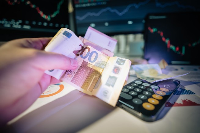How Finance and Accounting Business Process Outsourcing Improves Internal Controls?